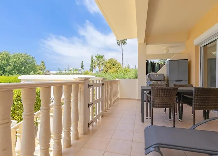 Michelle Apartmán Kissonerga